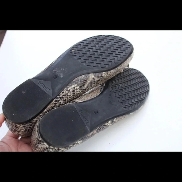 SCHUTZ flats - Picture 4 of 11